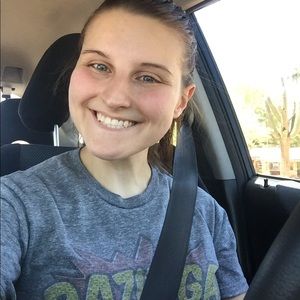 Meet your Posher, Joanna